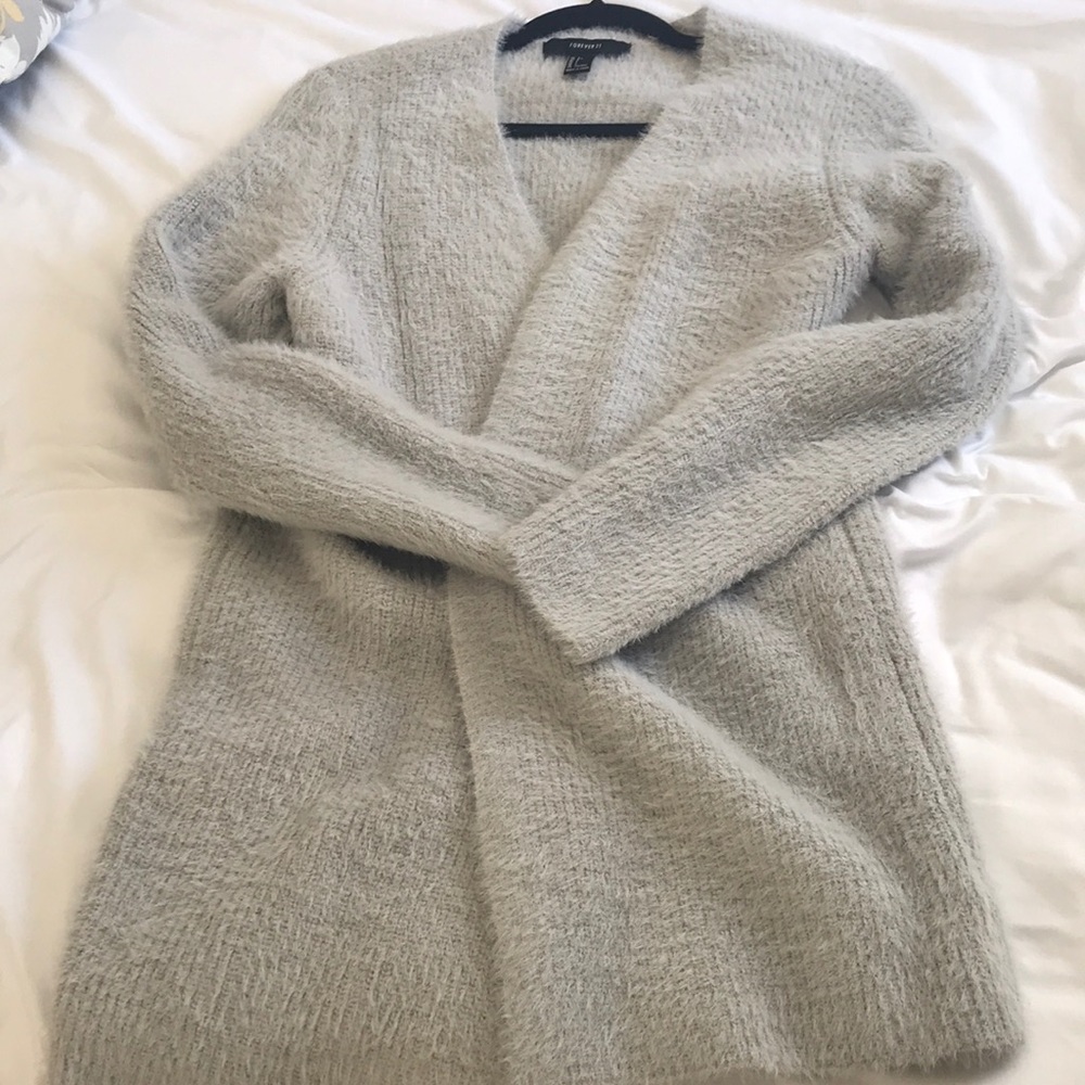 Chic grey cardigan